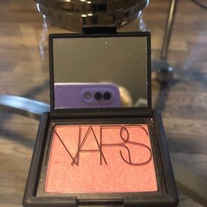 FULL SIZE NARS BLUSH IN ORGASM, SWATCHED ONCE!